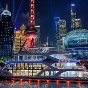 �Ϻ����ι�62�Ҿ��^�ޕr��r���@Щ�οͿ���Ʊ